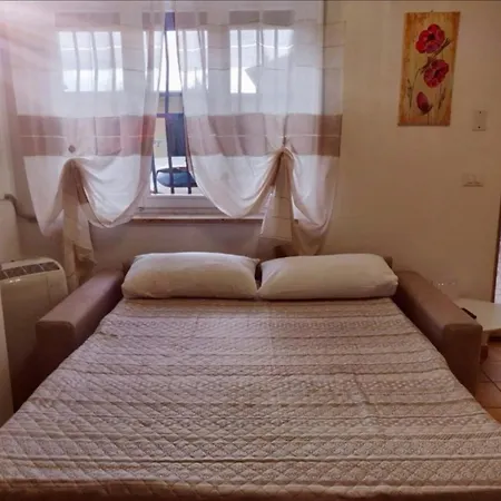 Casa Giulia Near Lazise, Garda And Gardaland Apartman *